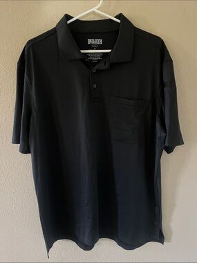 Duluth Trading Co Black Men’s Polo with Chest Pocket